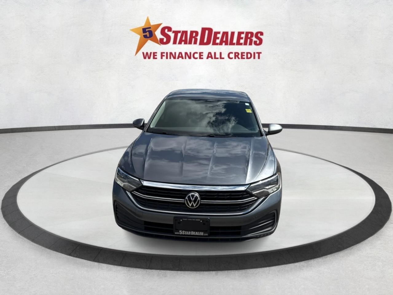 2022 Volkswagen Jetta Trendline HEATED SEATS MINT WE FINANCE ALL CREDIT! Photo