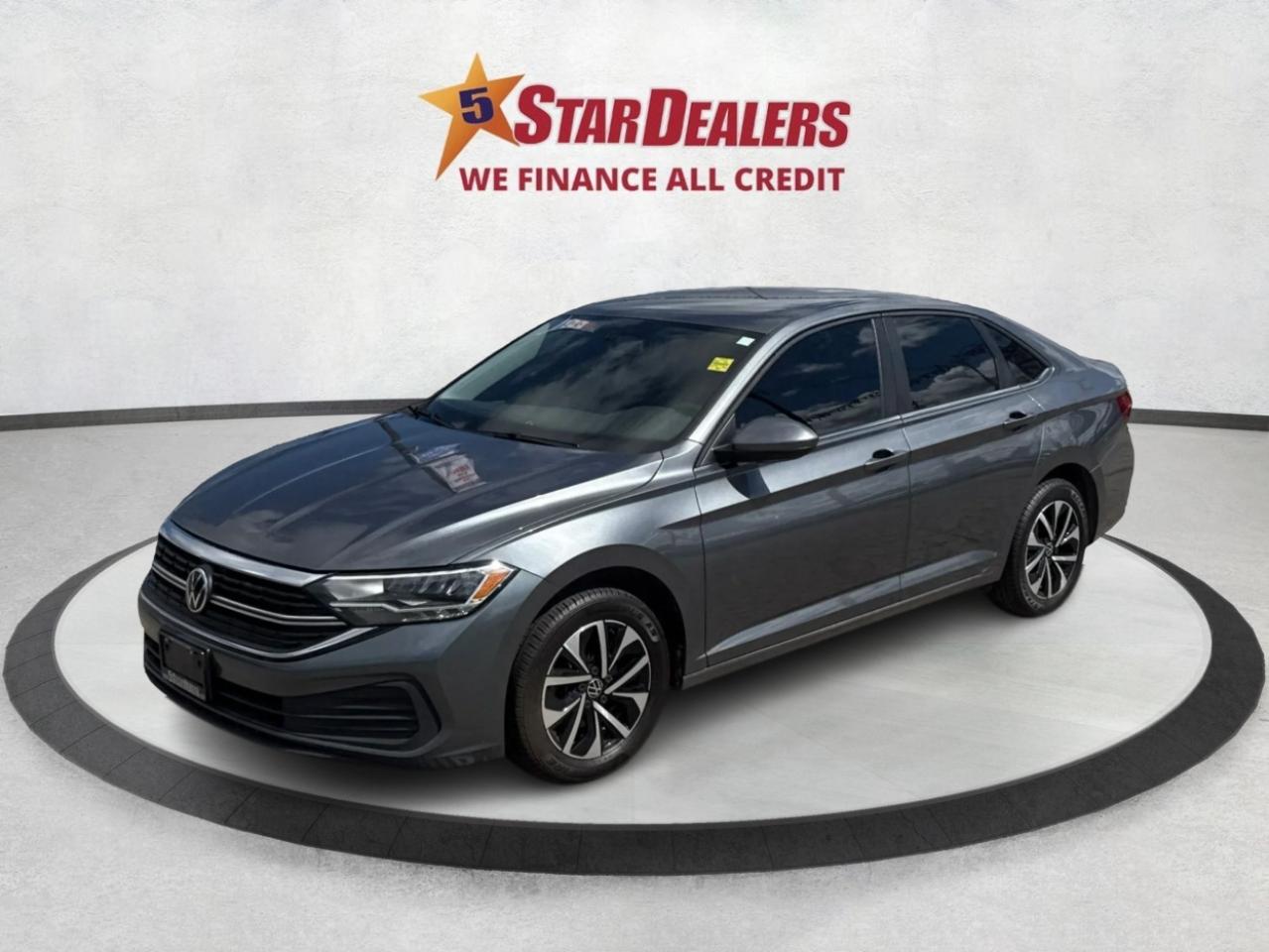 2022 Volkswagen Jetta Trendline HEATED SEATS MINT WE FINANCE ALL CREDIT! Photo