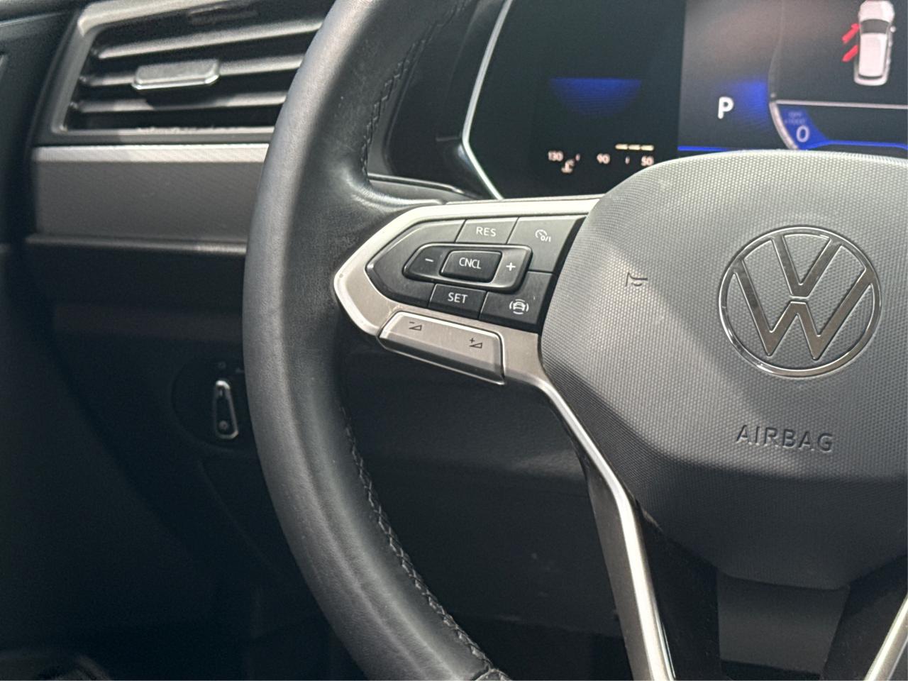 2022 Volkswagen Jetta Trendline HEATED SEATS MINT WE FINANCE ALL CREDIT! Photo