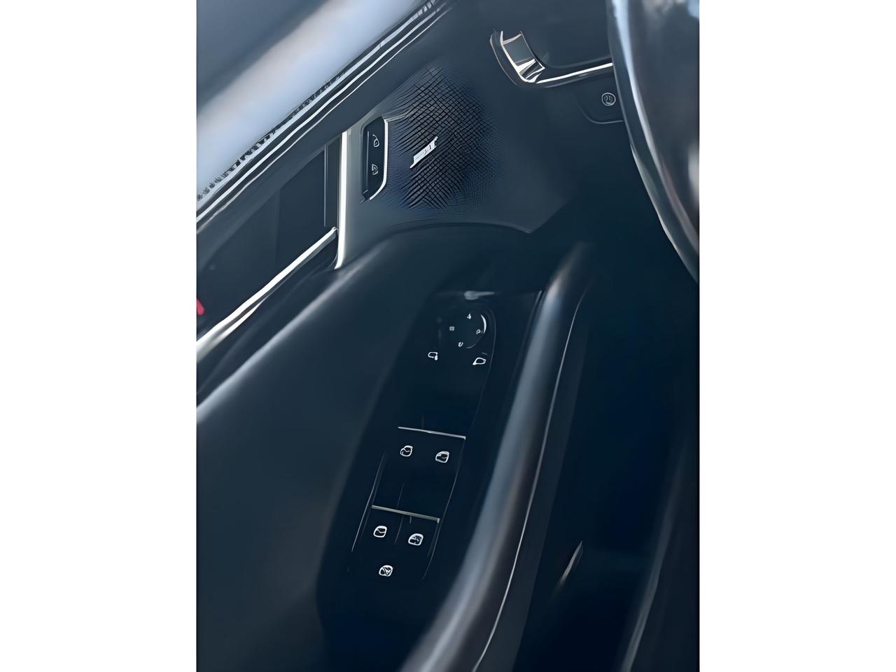 2020 Mazda Mazda3 Sport GT NAV LEATHER ROOF LOADED! WE FINANCE ALL CREDIT Photo