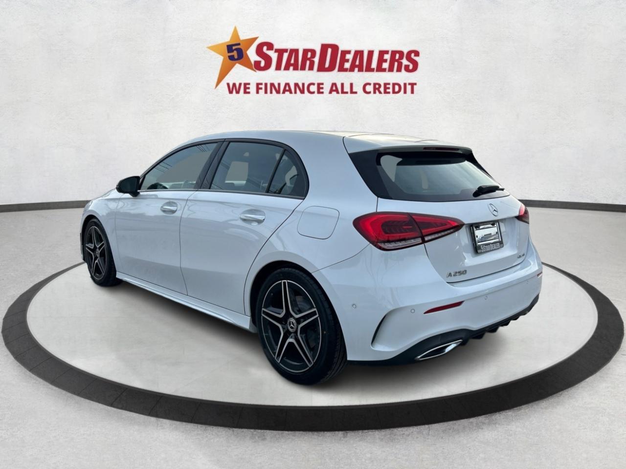 2020 Mercedes-Benz A-Class A 250 4MATIC Hatch NAV LEATHER MINT WE FINANCE Photo