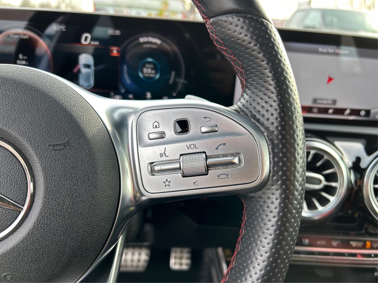 2020 Mercedes-Benz A-Class A 250 4MATIC Hatch NAV LEATHER MINT WE FINANCE Photo