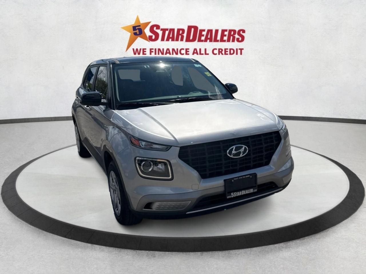 2023 Hyundai Venue Essential CRUISE HEATED SEATS WE FINANCE ALL CREDT Photo