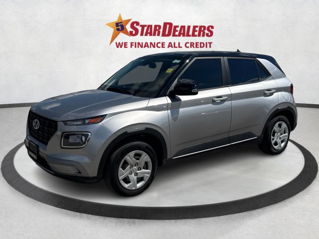 2023 Hyundai Venue Essential CRUISE HEATED SEATS WE FINANCE ALL CREDT Photo2