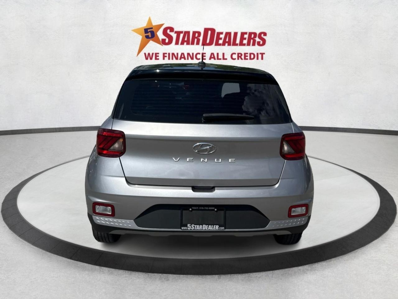 2023 Hyundai Venue Essential CRUISE HEATED SEATS WE FINANCE ALL CREDT Photo