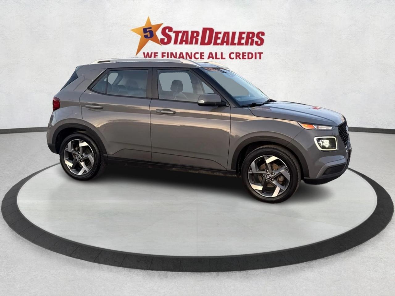 2022 Hyundai Venue NAV LEATHER SUNROOF LOADED! WE FINANCE ALL CREDIT Photo