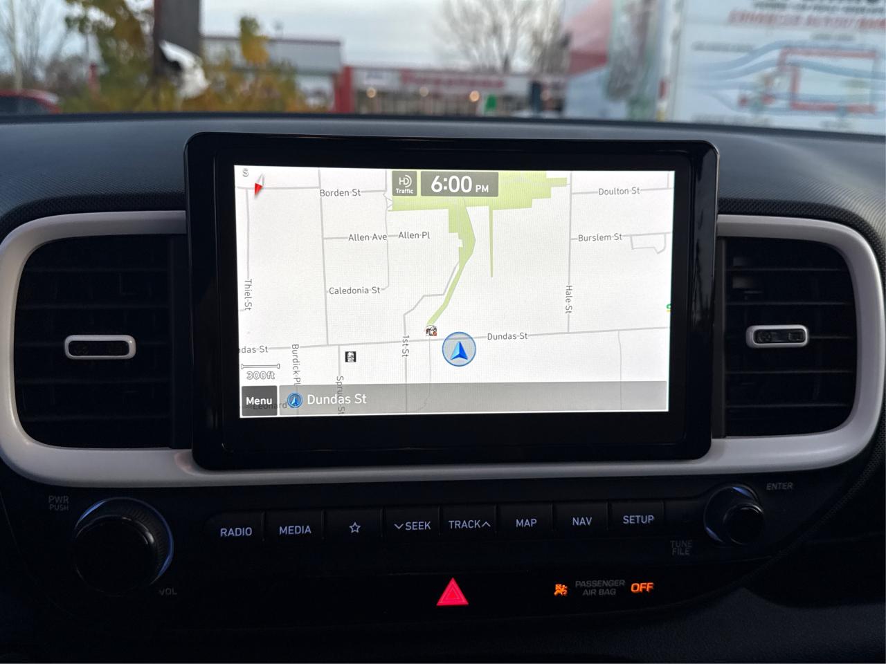 2022 Hyundai Venue NAV LEATHER SUNROOF LOADED! WE FINANCE ALL CREDIT Photo