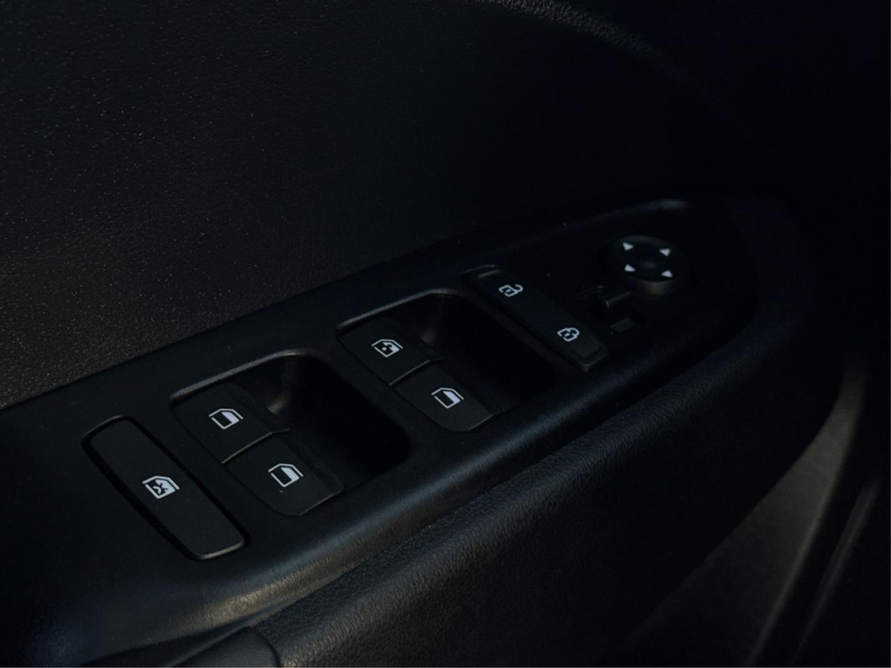 2022 Hyundai Venue NAV LEATHER SUNROOF LOADED! WE FINANCE ALL CREDIT Photo