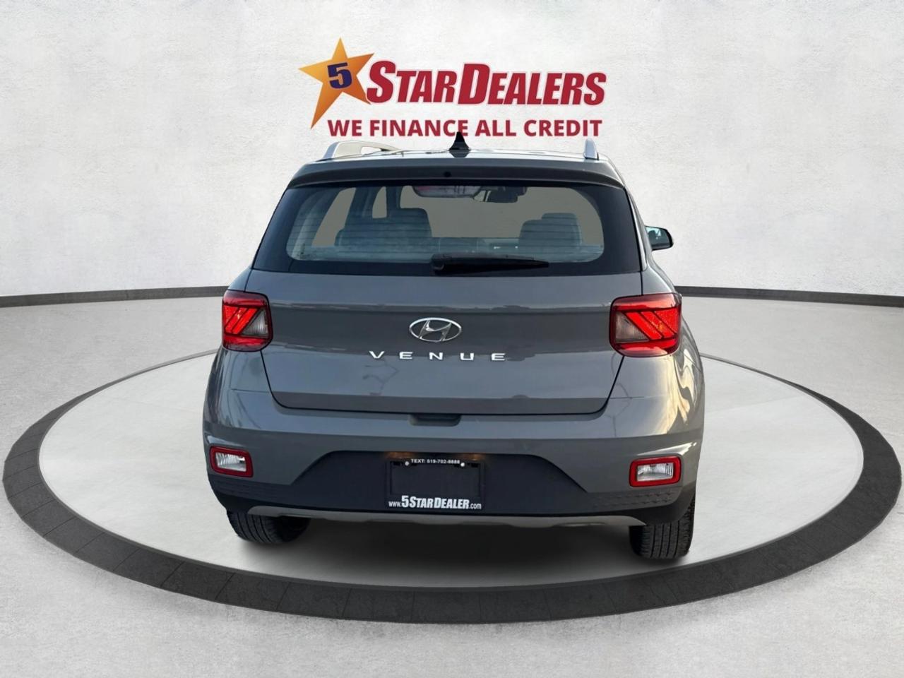 2022 Hyundai Venue NAV LEATHER SUNROOF LOADED! WE FINANCE ALL CREDIT Photo