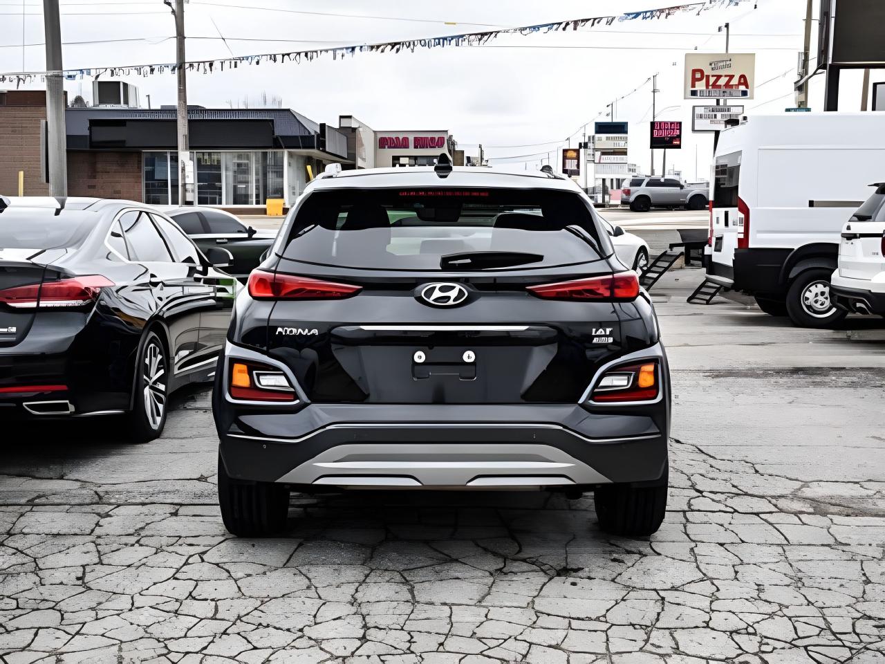 2020 Hyundai KONA Ultimate AWD NAV LEATHER ROOF LIKE NEW WE FINANCE Photo