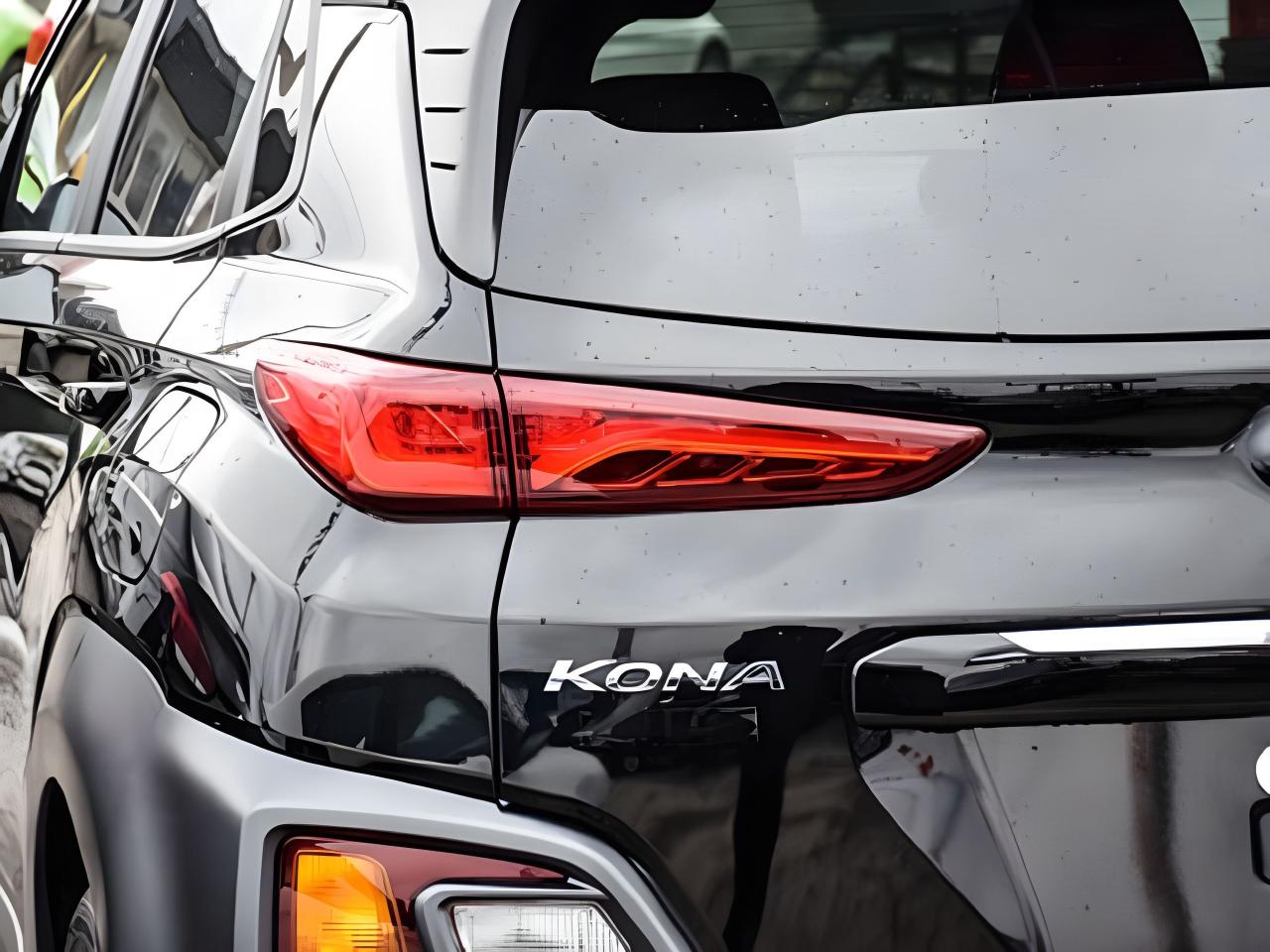 2020 Hyundai KONA Ultimate AWD NAV LEATHER ROOF LIKE NEW WE FINANCE Photo