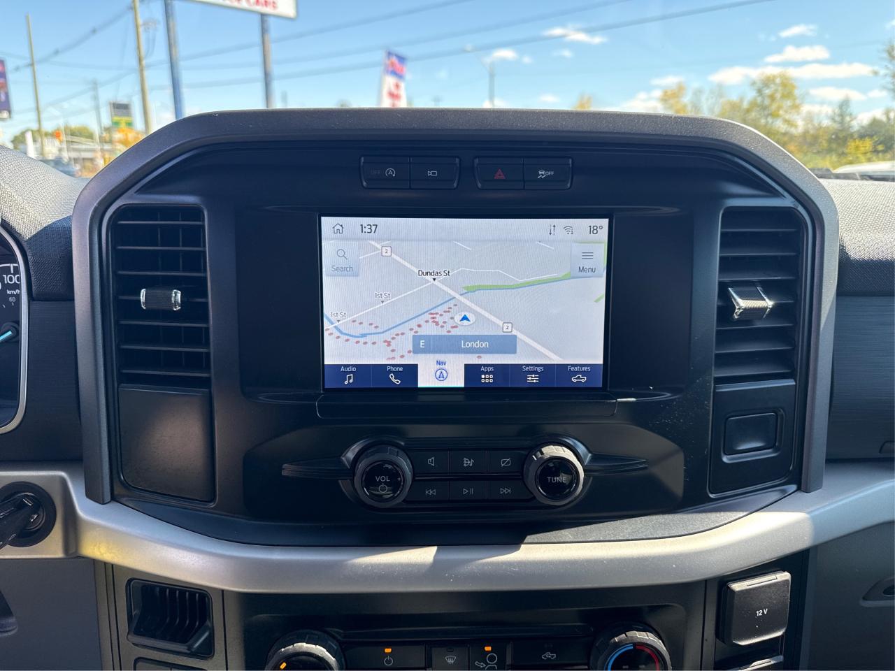 2022 Ford F-150 XLT SuperCrew 5.5' Box NAV WE FINANCE ALL CREDIT Photo