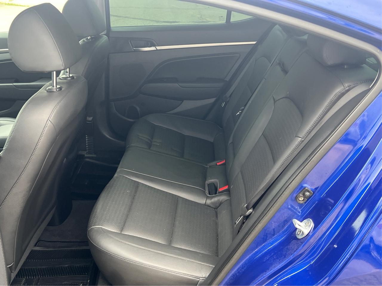 2020 Hyundai Elantra Luxury LEATHER SUNROOF MINT WE FINANCE ALL CREDIT Photo