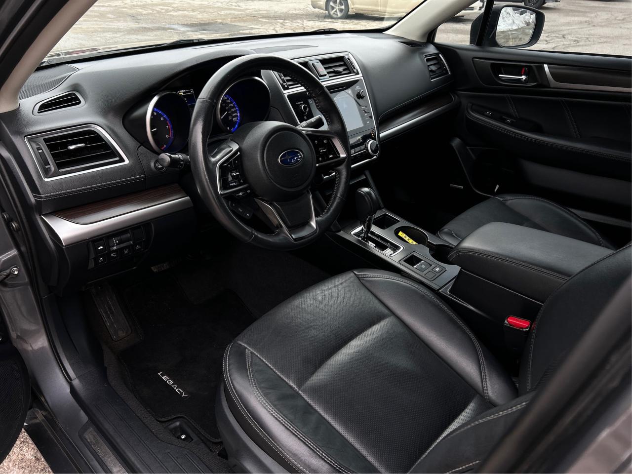 2018 Subaru Legacy Limited EYE SIGHT NAV LEATHER ROOF  WE FINANCE Photo