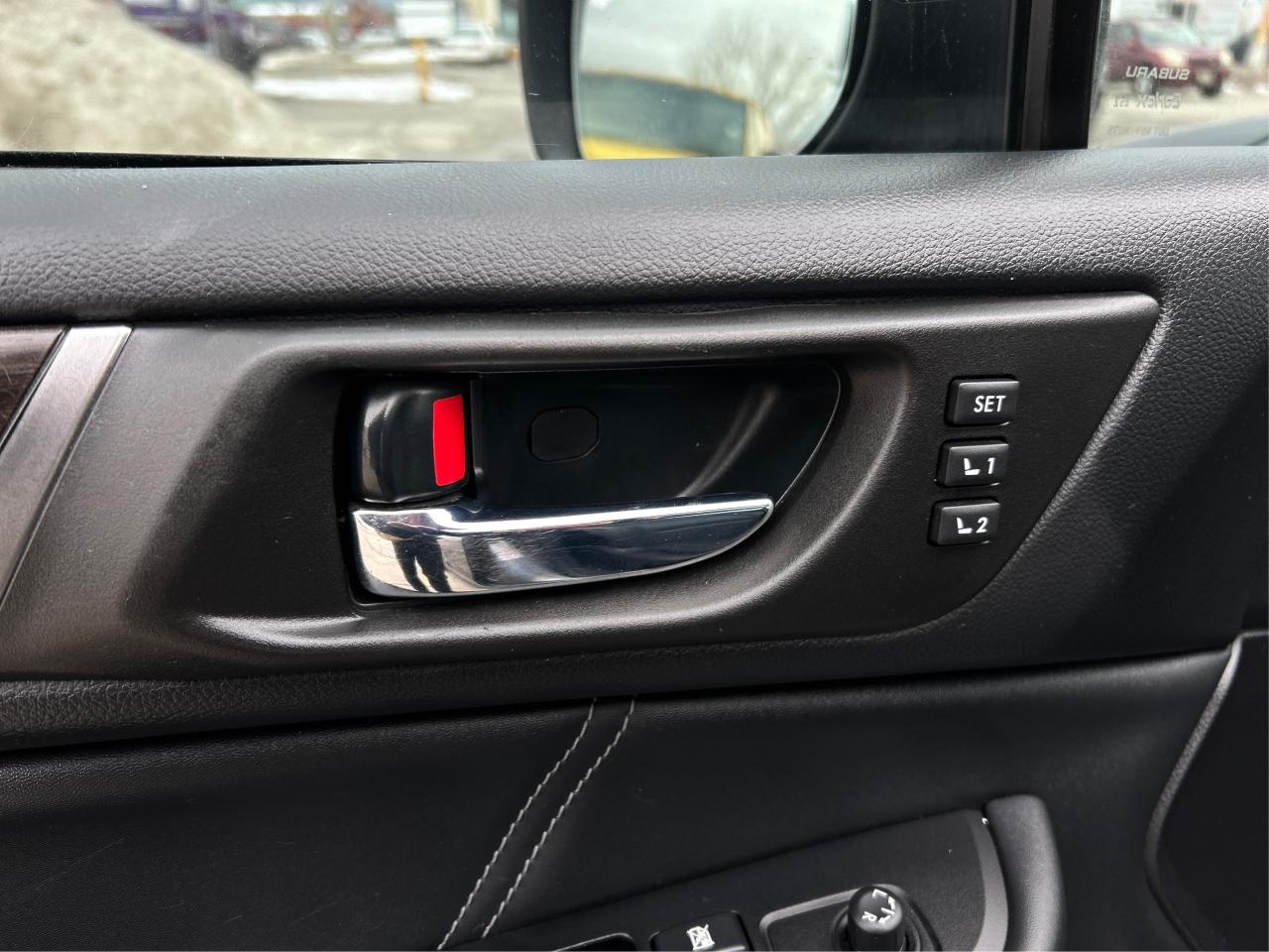 2018 Subaru Legacy Limited EYE SIGHT NAV LEATHER ROOF  WE FINANCE Photo