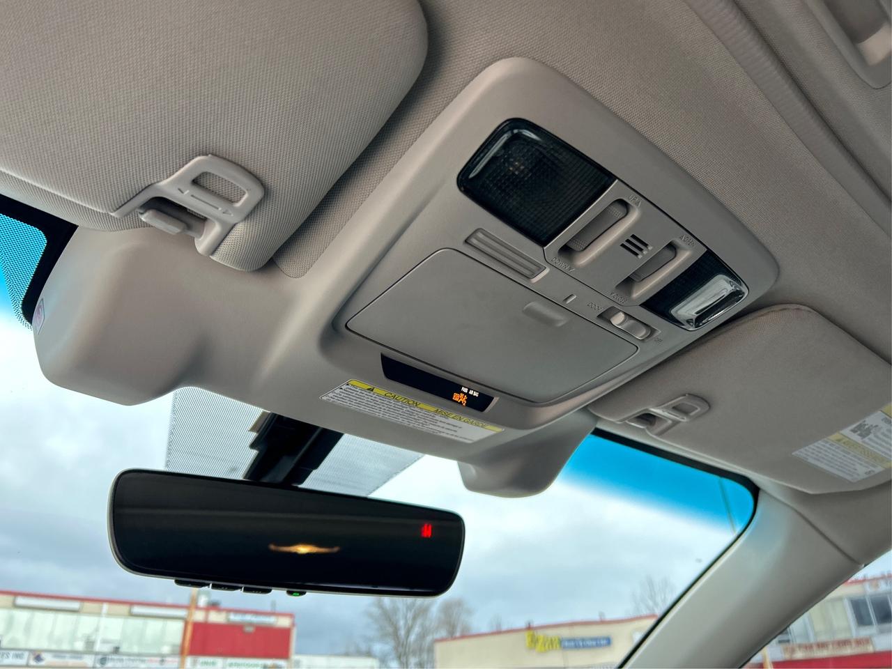 2018 Subaru Legacy Limited EYE SIGHT NAV LEATHER ROOF  WE FINANCE Photo