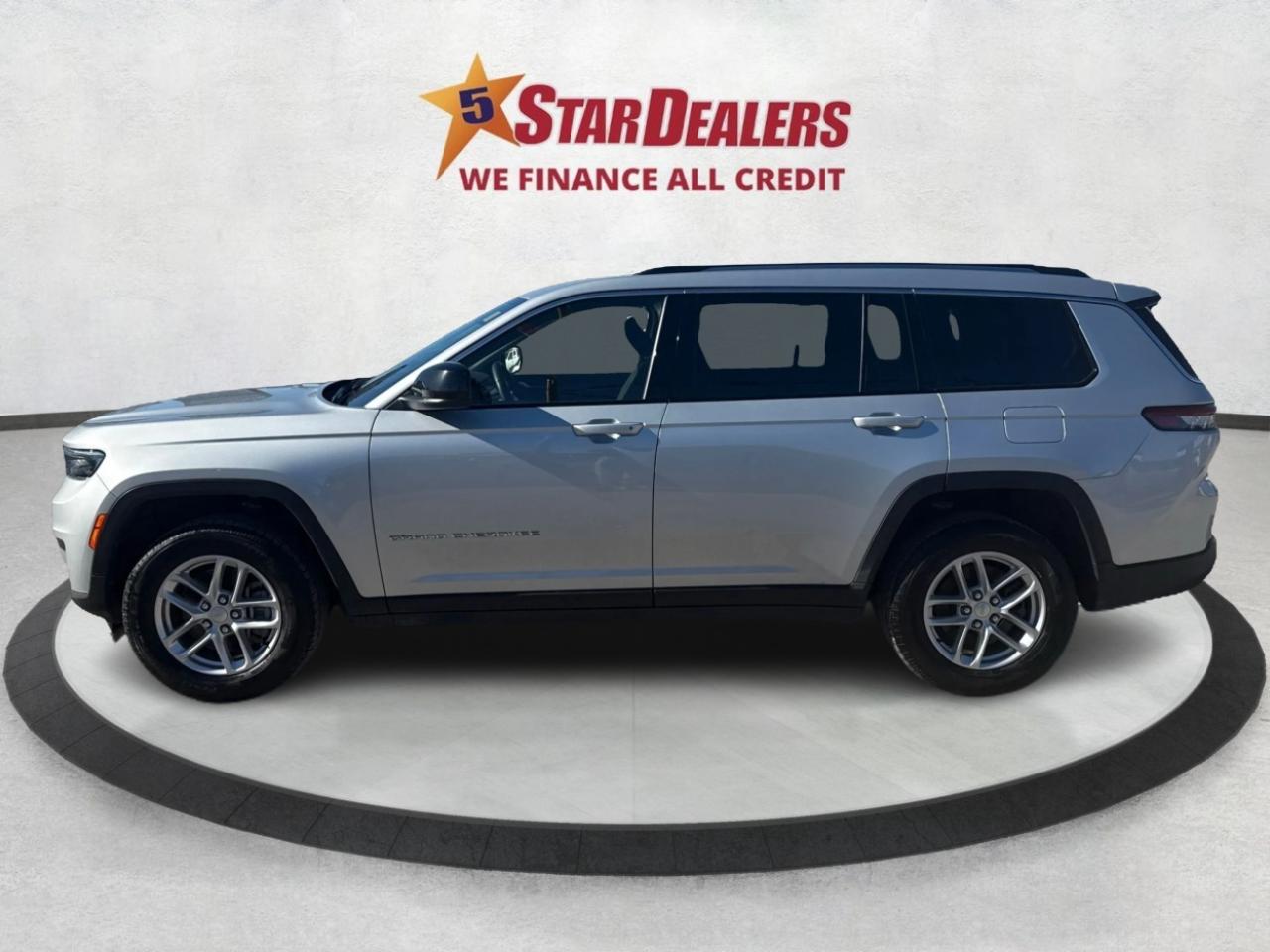 2023 Jeep Grand Cherokee L 6 PASS AWD ! WE FINANCE ALL CREDIT! Photo3