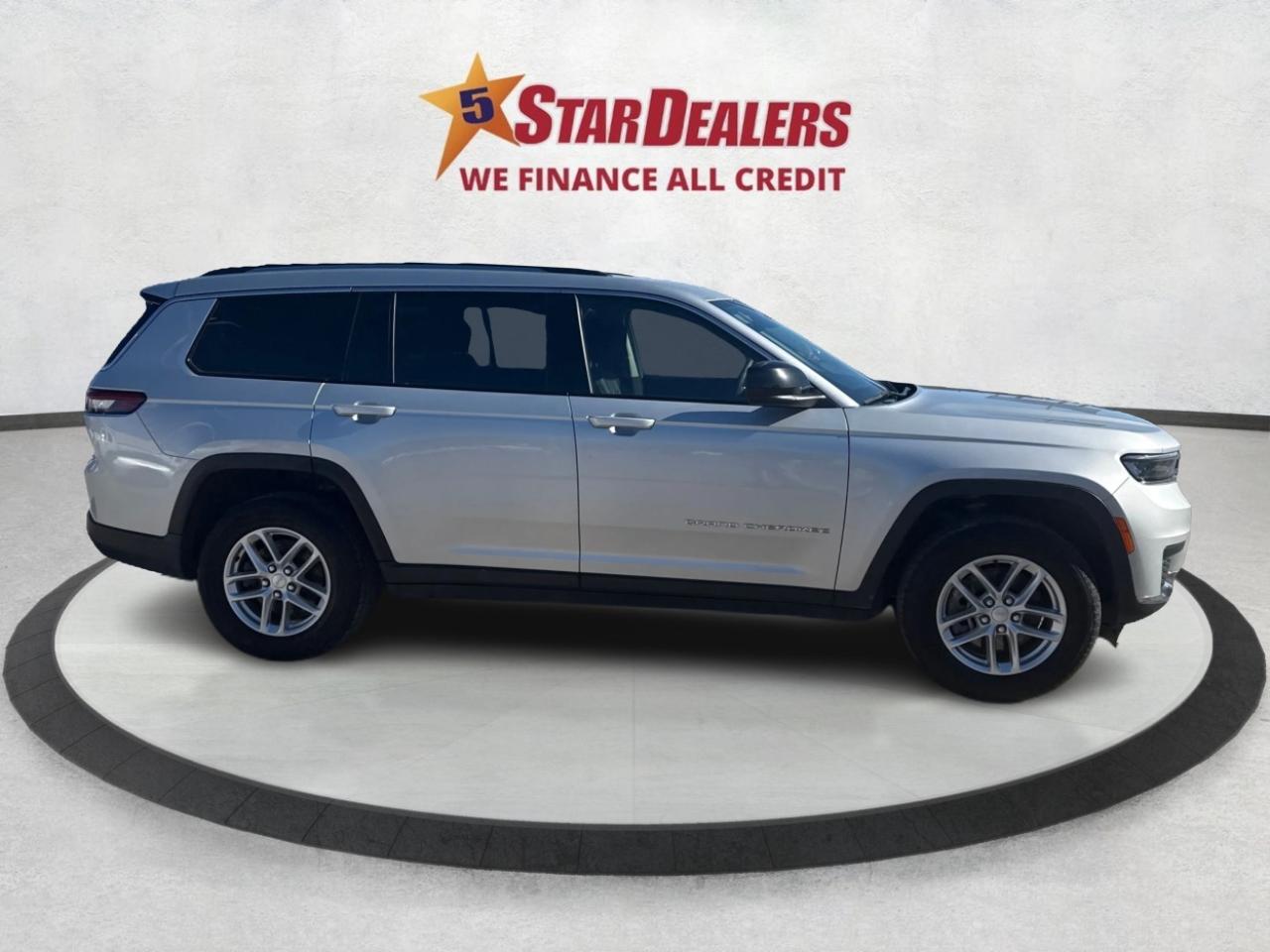 2023 Jeep Grand Cherokee L 6 PASS AWD ! WE FINANCE ALL CREDIT! Photo