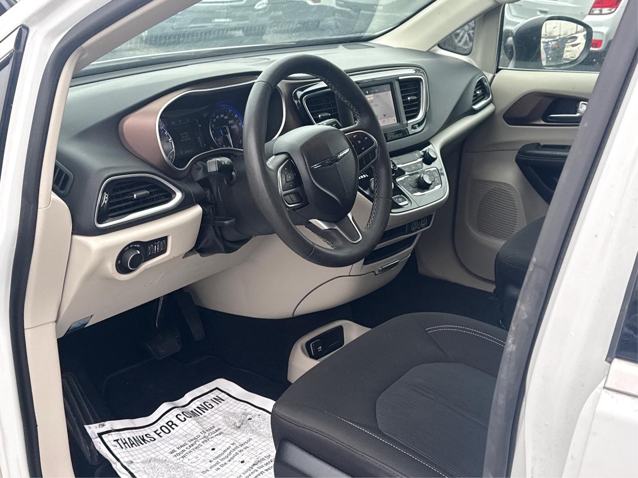 2024 Chrysler Grand Caravan 7 PASS HEATED SEATS LOADED WE FINANCE ALL CREDIT! Photo