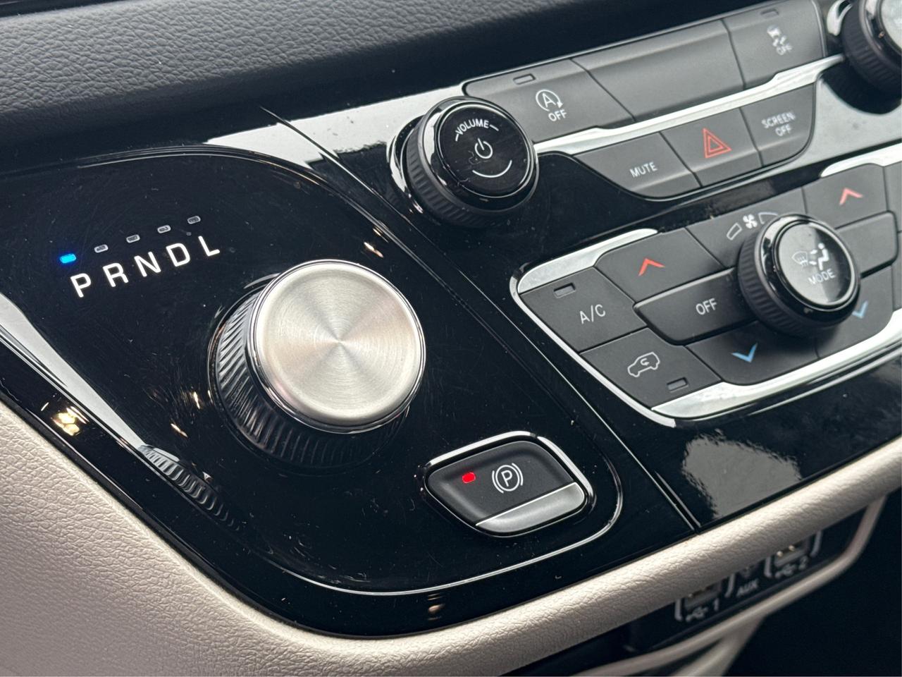 2024 Chrysler Grand Caravan 7 PASS HEATED SEATS LOADED WE FINANCE ALL CREDIT! Photo