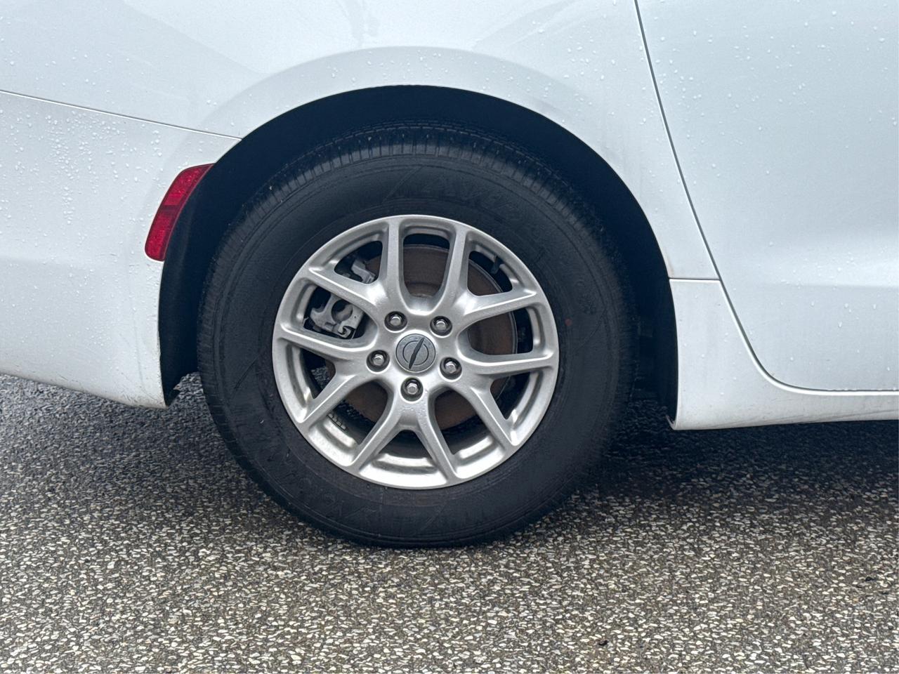 2024 Chrysler Grand Caravan 7 PASS HEATED SEATS LOADED WE FINANCE ALL CREDIT! Photo