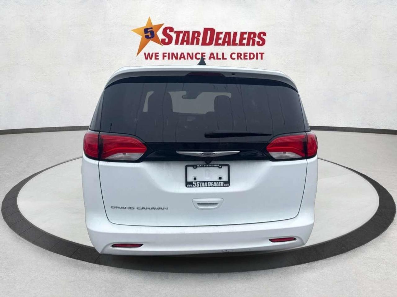 2024 Dodge Grand Caravan 7 PASS HEATED SEATS LOADED WE FINANCE ALL CREDIT! Photo