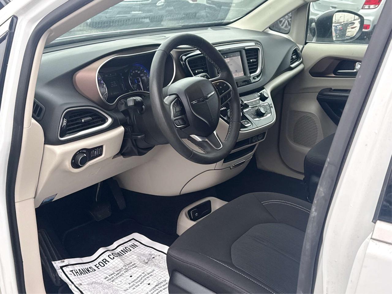 2024 Dodge Grand Caravan 7 PASS HEATED SEATS LOADED WE FINANCE ALL CREDIT! Photo