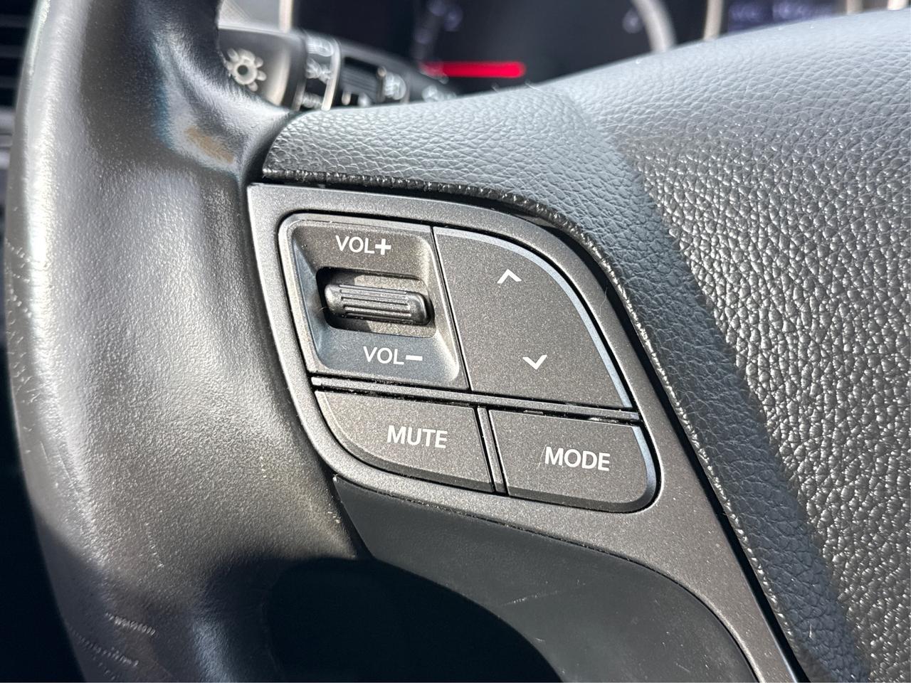 2016 Hyundai Santa Fe Sport AWD SPORT- PREMUM -2.4L  WE FINANCE ALL CREDIT Photo