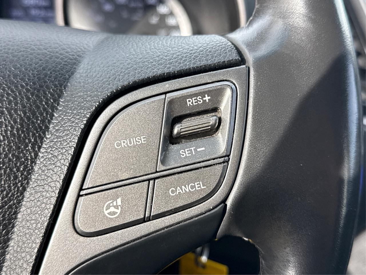 2016 Hyundai Santa Fe Sport AWD SPORT- PREMUM -2.4L  WE FINANCE ALL CREDIT Photo