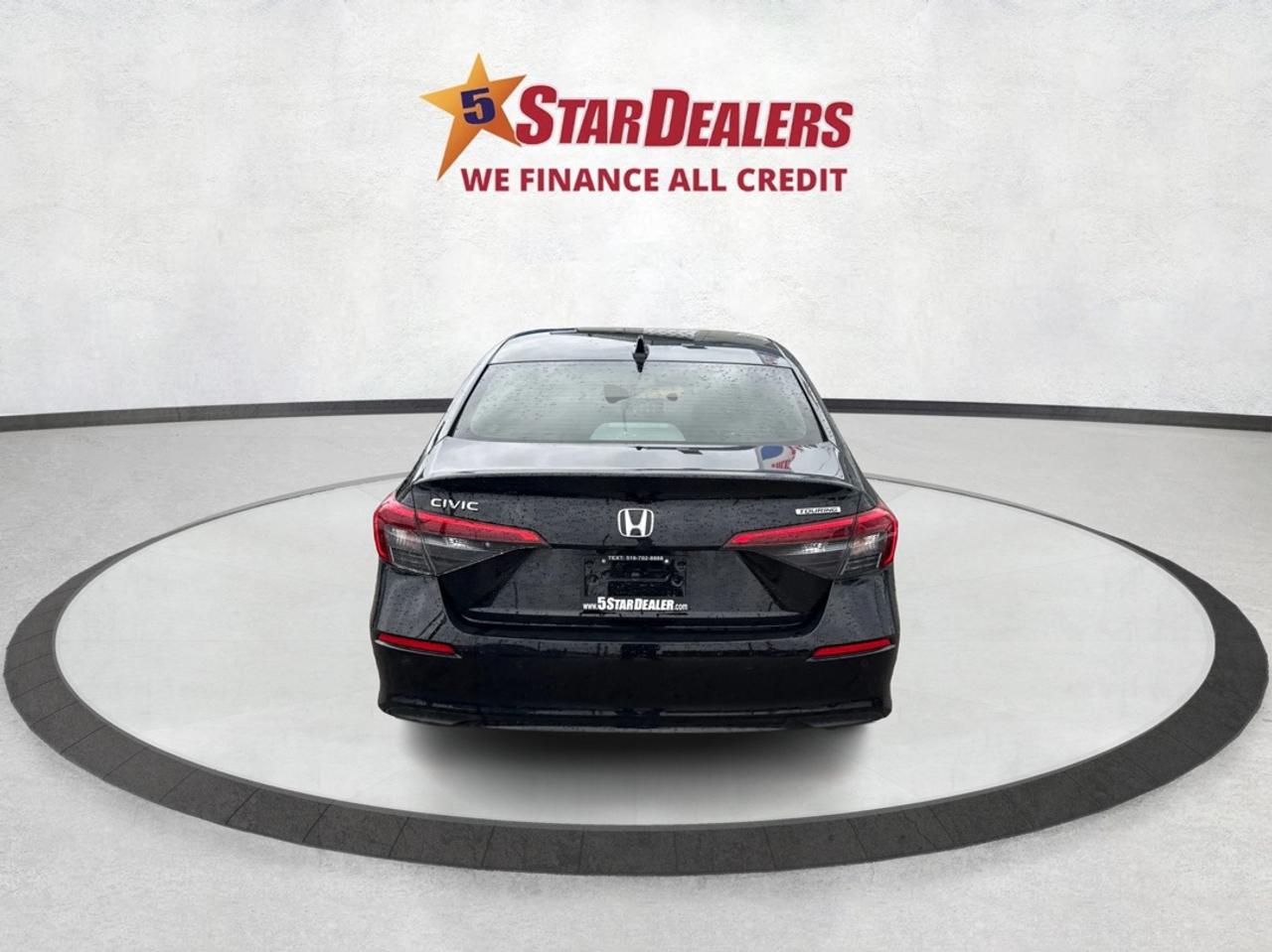 2023 Honda Civic Sedan NAV LEATHER SUNROOF LOADED! WE FINANCE ALL CREDIT Photo