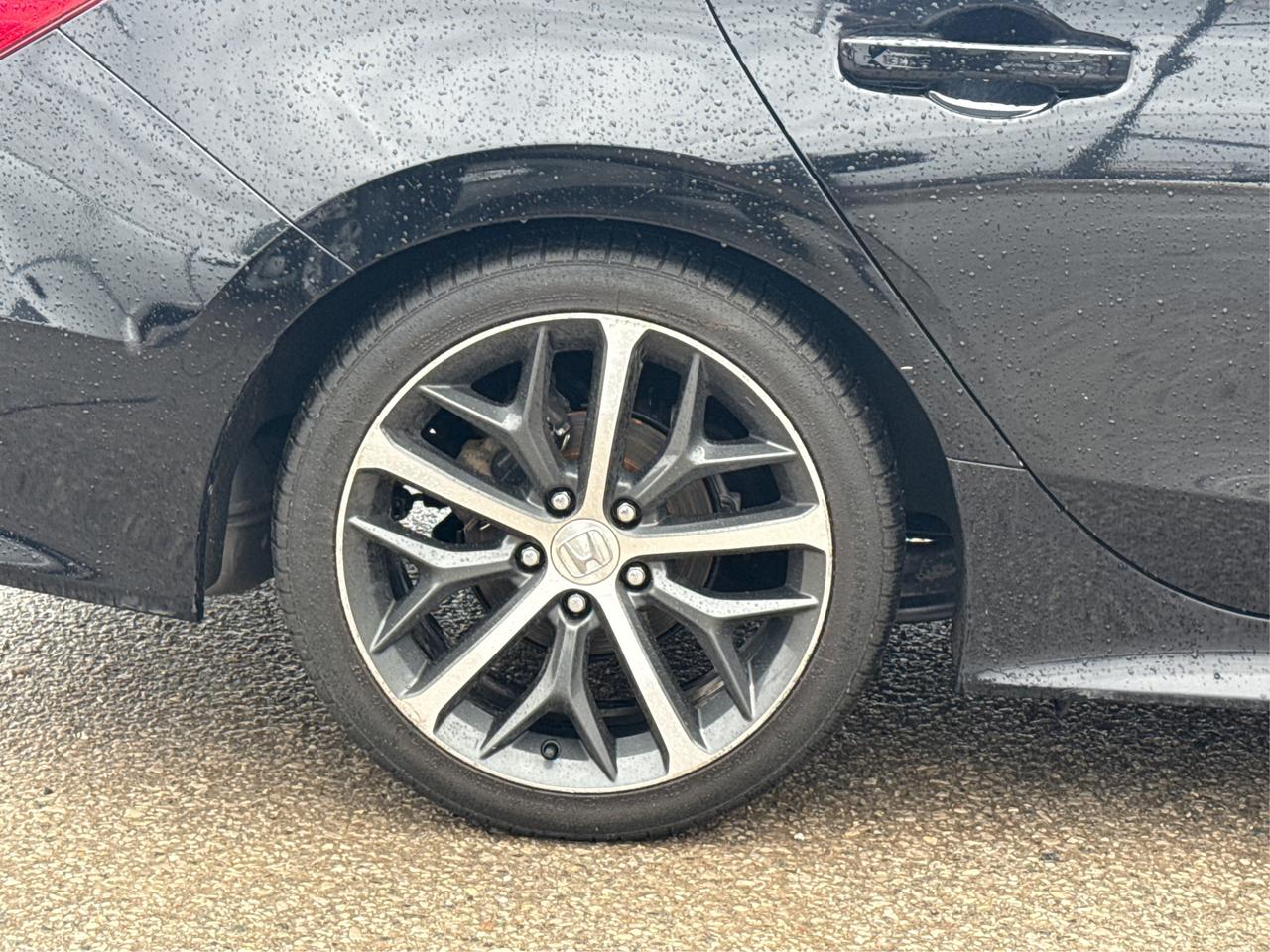 2023 Honda Civic Sedan NAV LEATHER SUNROOF LOADED! WE FINANCE ALL CREDIT Photo