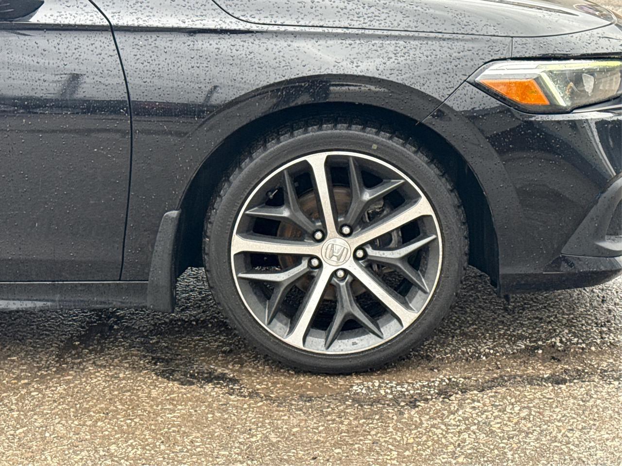 2023 Honda Civic Sedan NAV LEATHER SUNROOF LOADED! WE FINANCE ALL CREDIT Photo