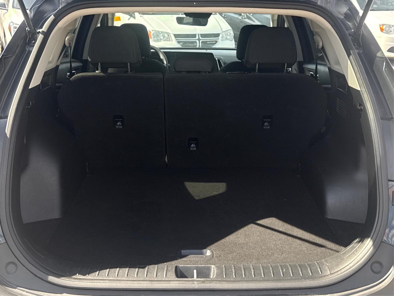 2023 Kia Sportage LX AWD Photo