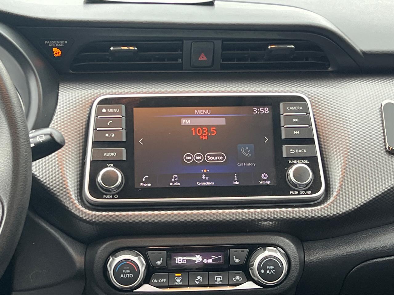 2020 Nissan Kicks SV NAV CRUSIE CONTROL LOW KM WE FINANCE ALL CREDIT Photo