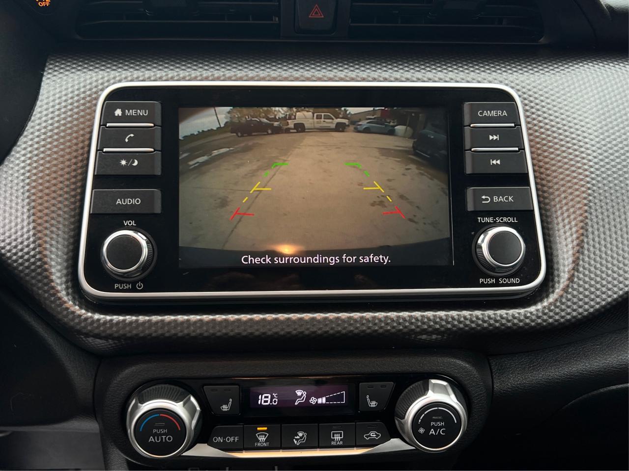 2020 Nissan Kicks SV NAV CRUSIE CONTROL LOW KM WE FINANCE ALL CREDIT Photo