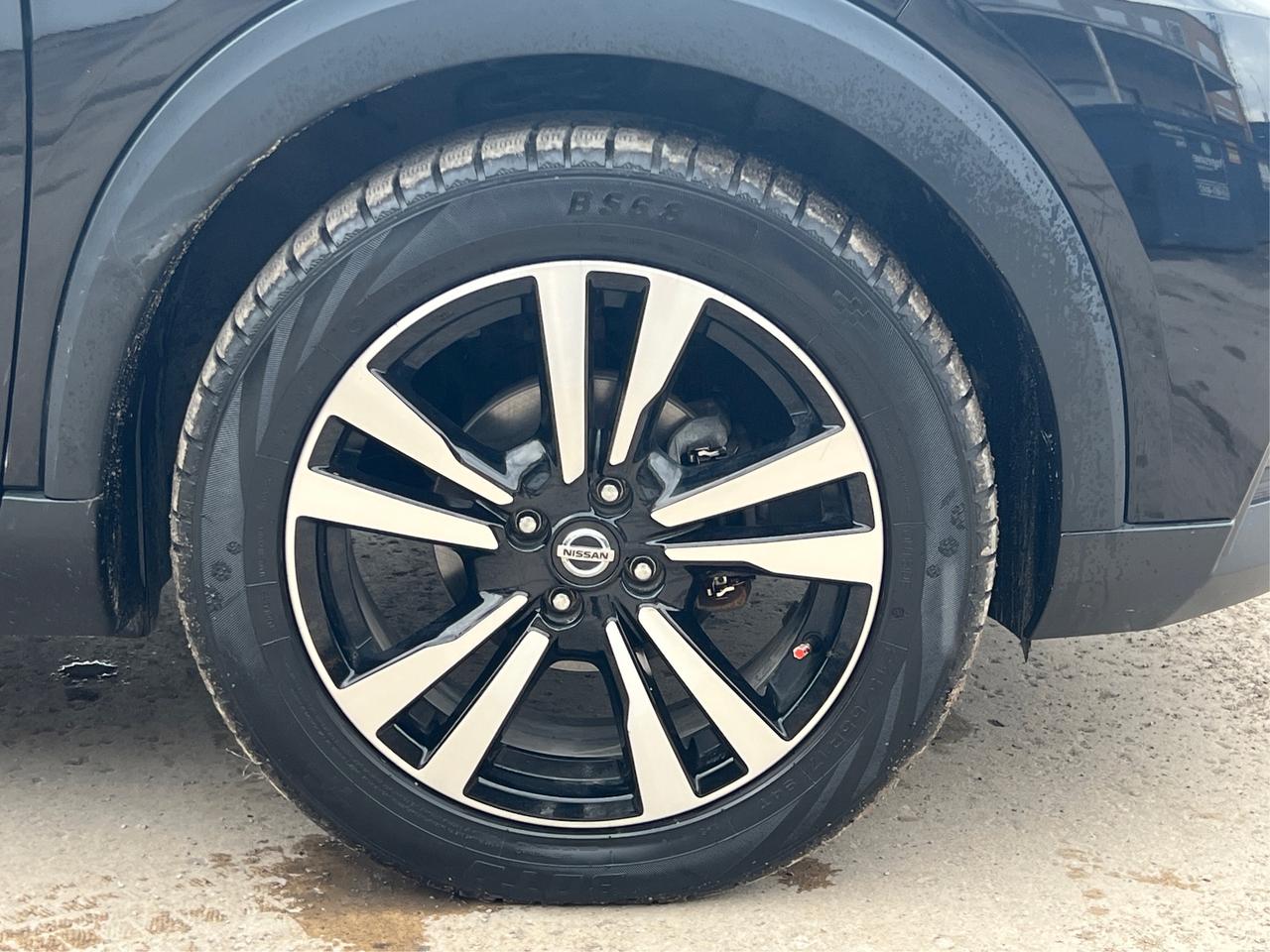 2020 Nissan Kicks SV NAV CRUSIE CONTROL LOW KM WE FINANCE ALL CREDIT Photo