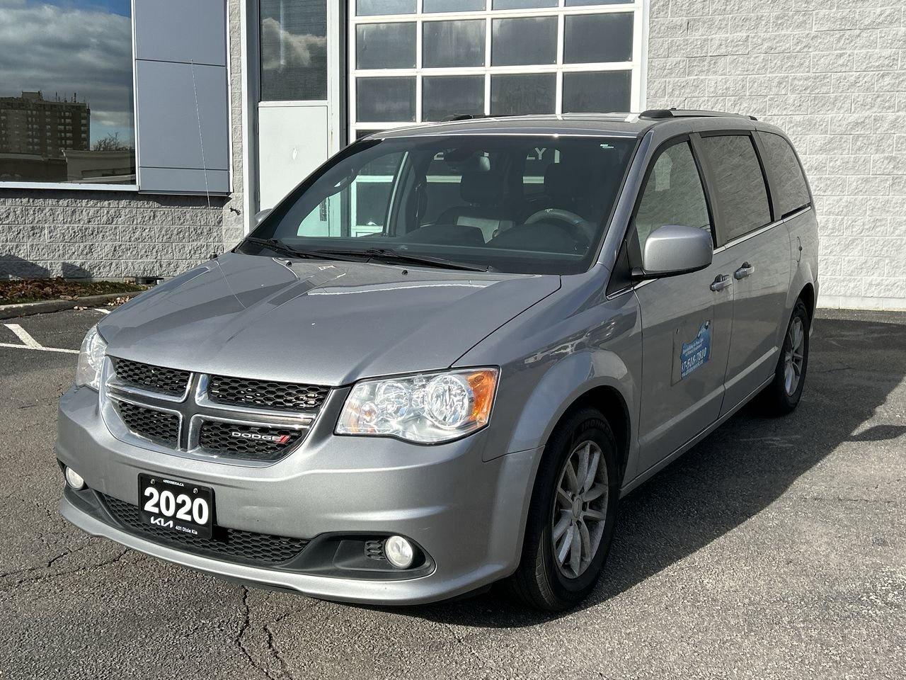 2020 Dodge Grand Caravan Premium Plus   Spacious, Versatile, Family-Ready N Photo