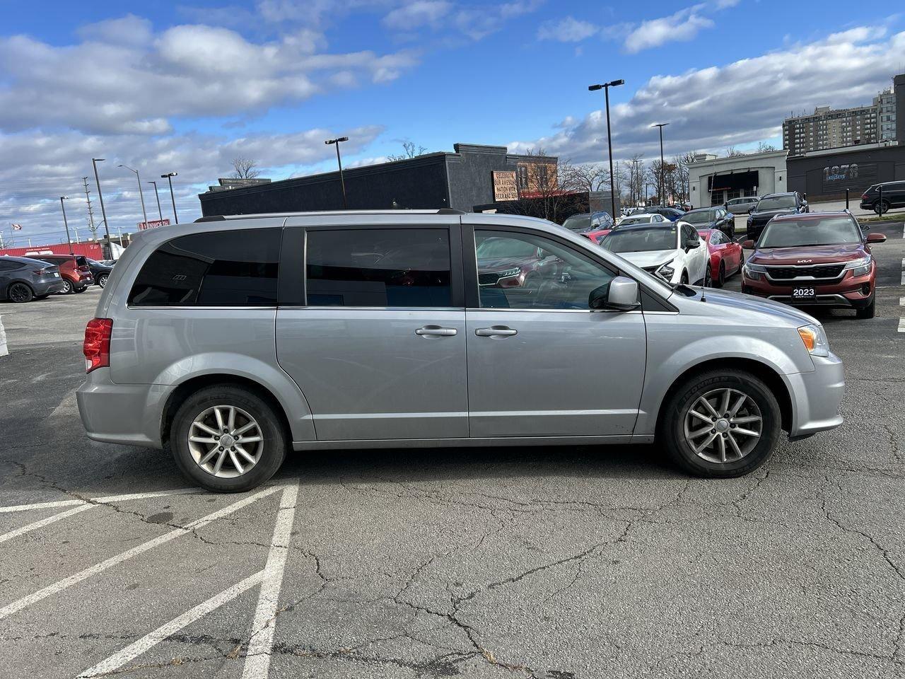 2020 Dodge Grand Caravan Premium Plus   Spacious, Versatile, Family-Ready N Photo