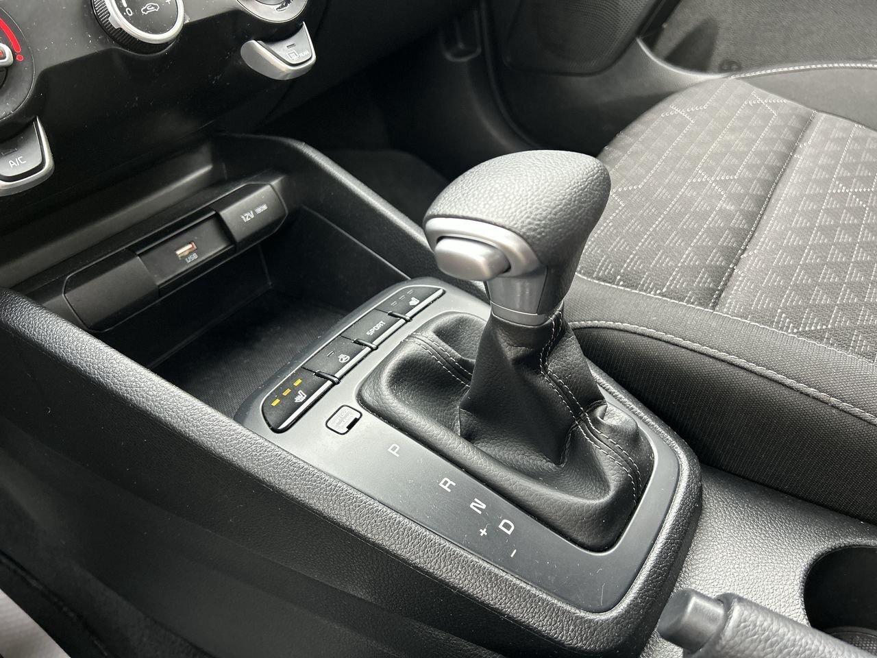 2023 Kia Rio 5-door LX PREMIUM   Efficient, Practical, Value-Packed NE Photo