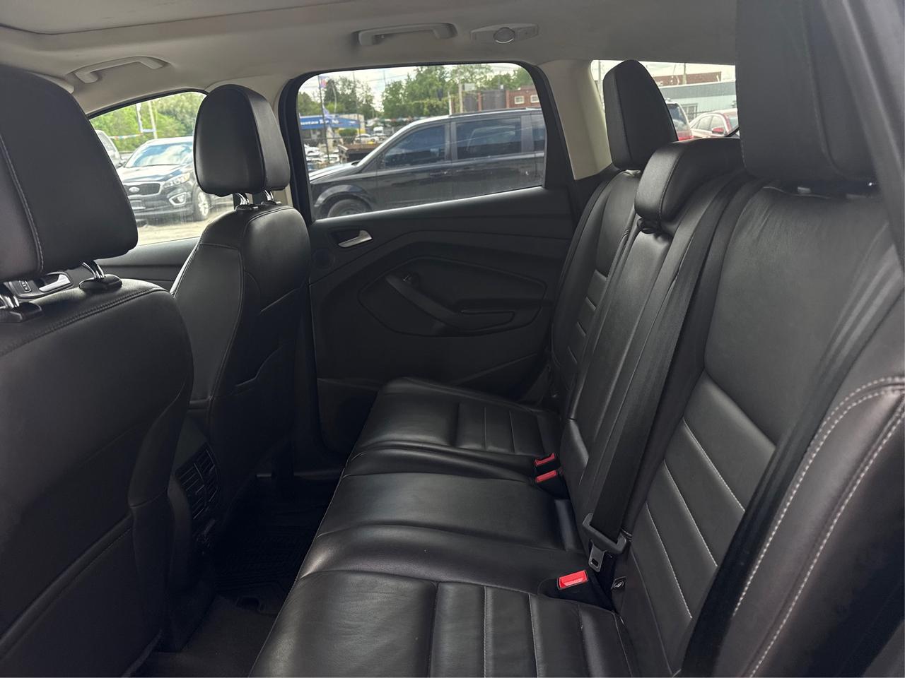 2016 Ford Escape 4WD CERTIFIED SEL LOADED WE FINANCE ALL CREDIT Photo