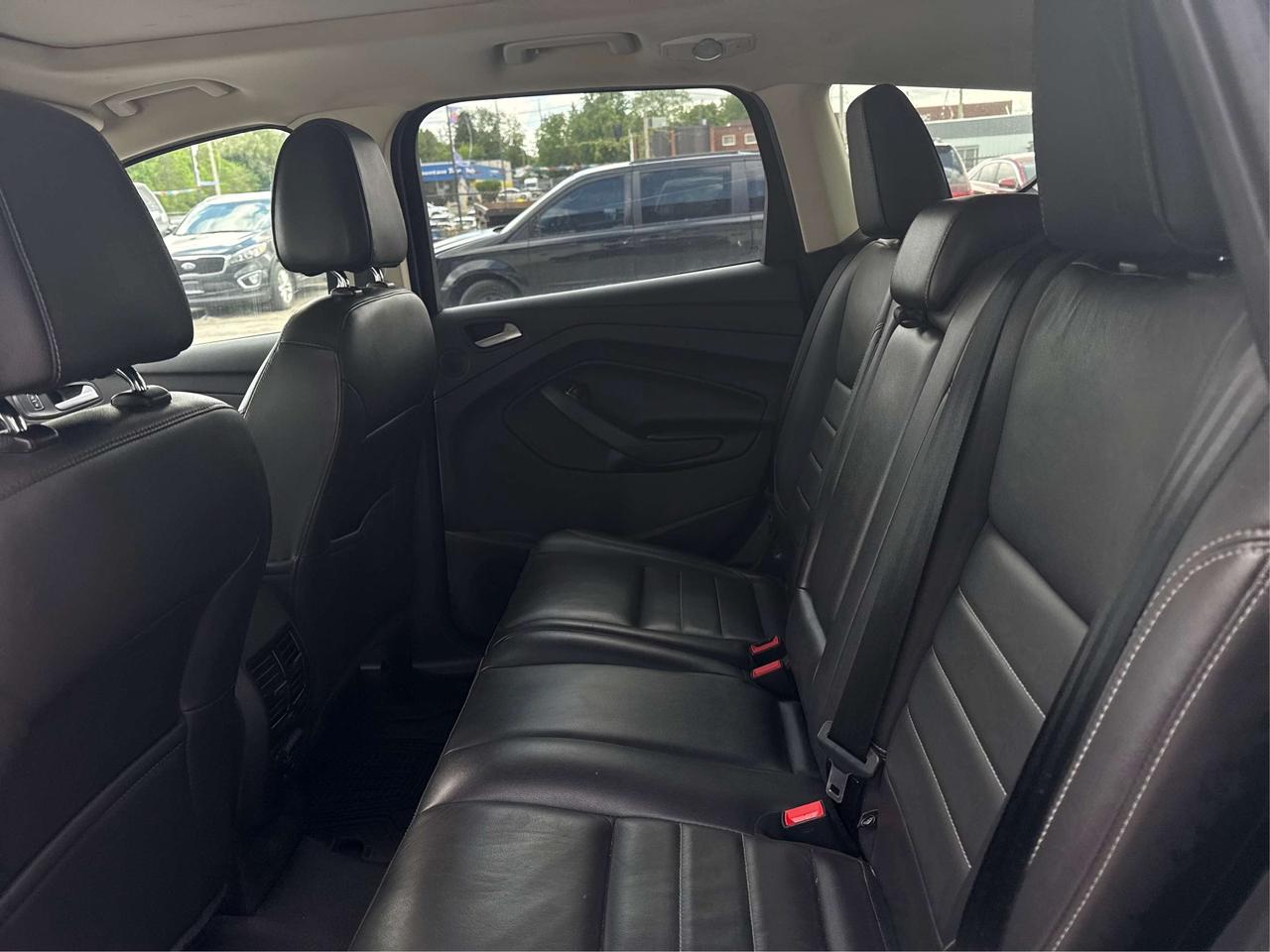 2016 Ford Escape 4WD CERTIFIED SEL LOADED WE FINANCE ALL CREDIT Photo