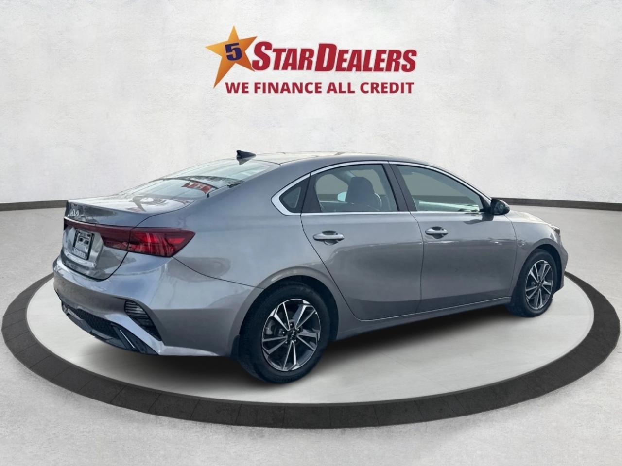 2022 Kia Forte EX HEATED SEATS CLEAN! WE FINANCE ALL CREDIT! Photo