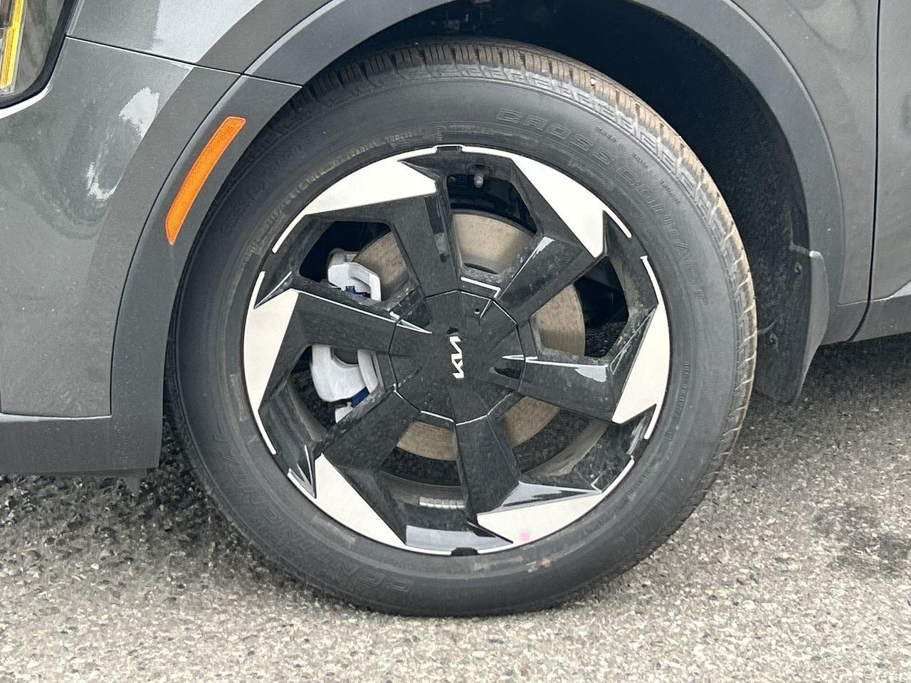 2025 Kia Sorento Plug-In Hybrid EX AWD AWD   Pwr Seats   Luxury   PHEV Photo