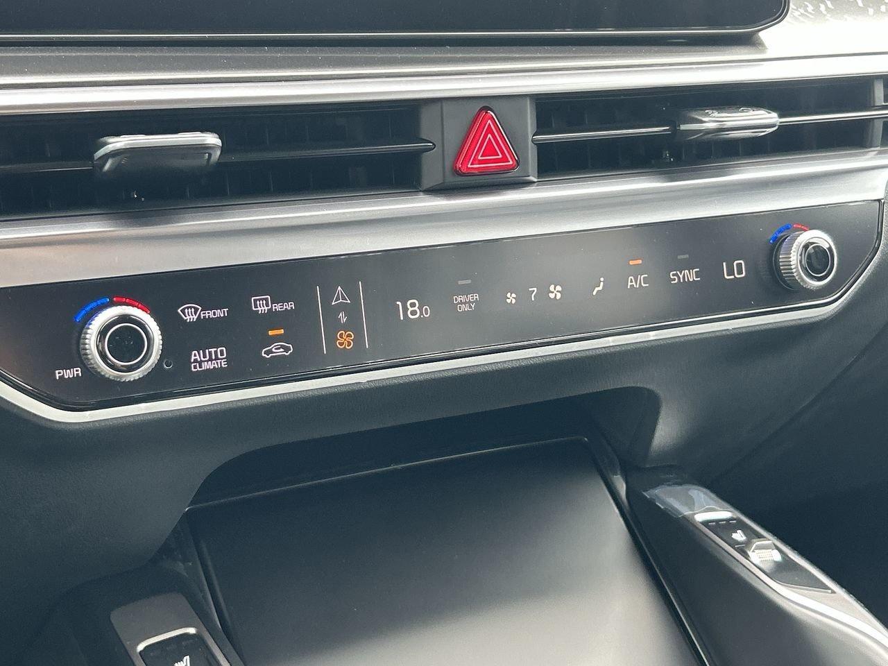 2025 Kia Sorento Plug-In Hybrid EX AWD AWD   Pwr Seats   Luxury   PHEV Photo