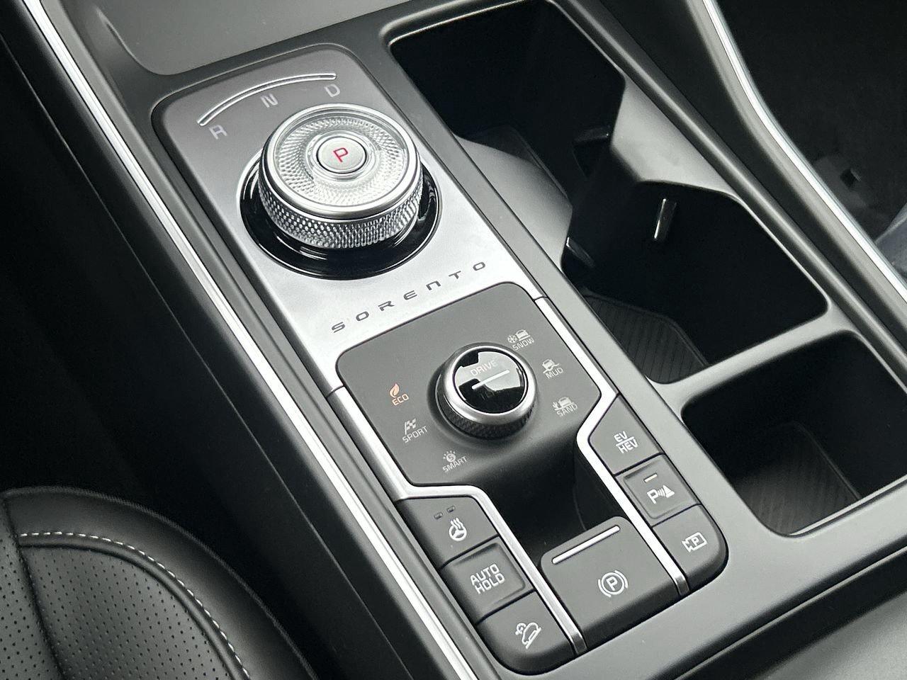 2025 Kia Sorento Plug-In Hybrid EX AWD AWD   Pwr Seats   Luxury   PHEV Photo