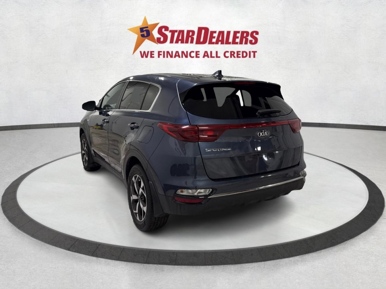 2020 Kia Sportage LX AWD HEATED SEATS LOADED! WE FINANCE ALL CREDIT! Photo4