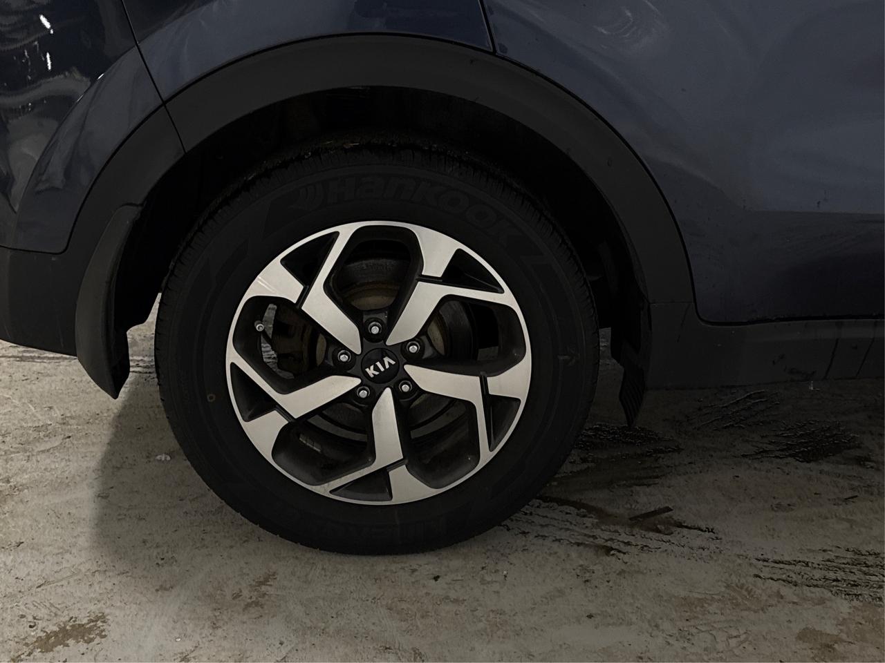 2020 Kia Sportage LX AWD HEATED SEATS LOADED! WE FINANCE ALL CREDIT! Photo