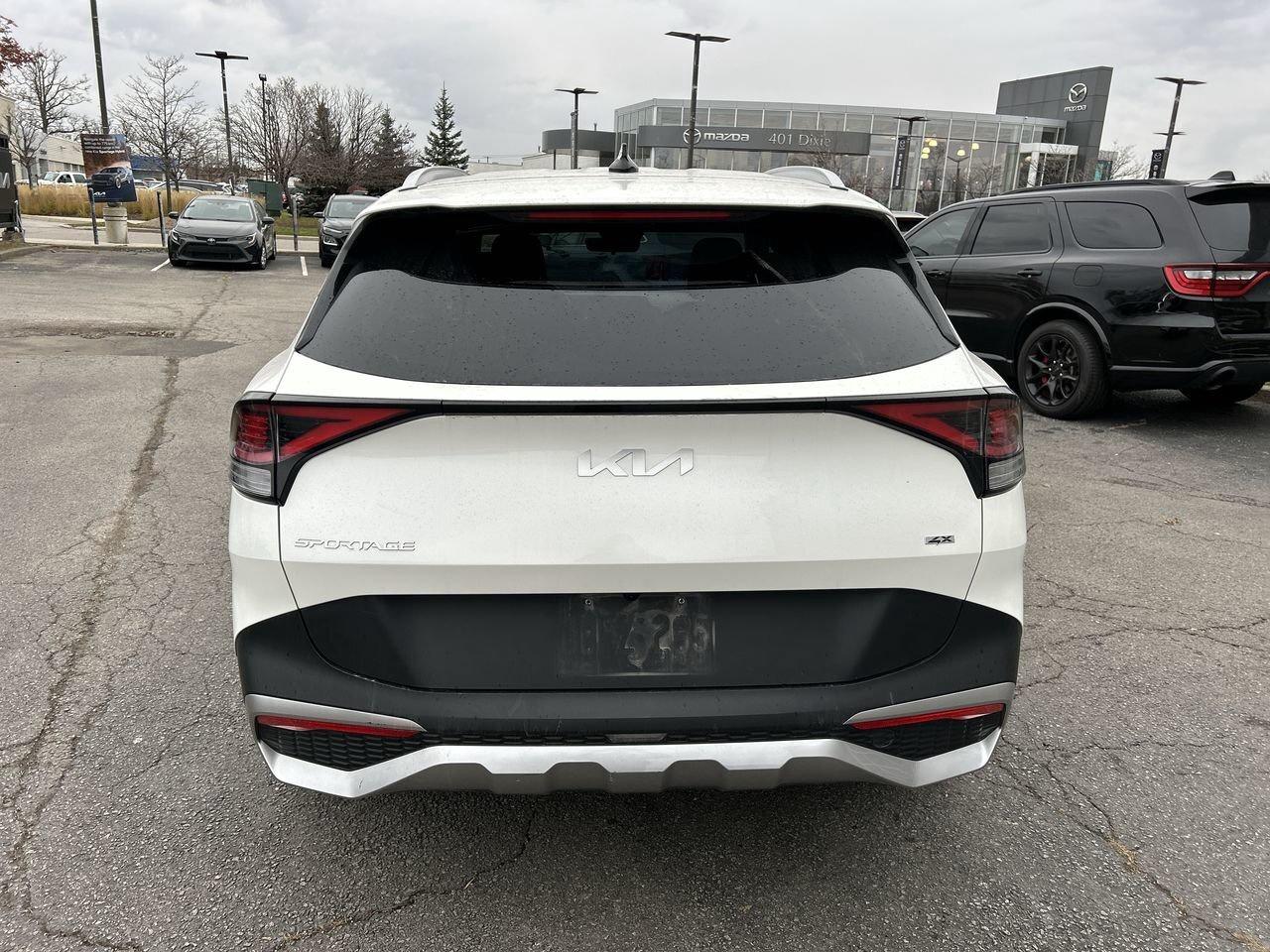 2024 Kia Sportage LX AWD   Adventure-Ready, Style-Approved! NO ACCID Photo