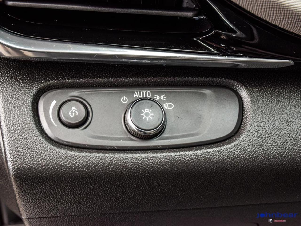 2024 Buick Envista Avenir Photo