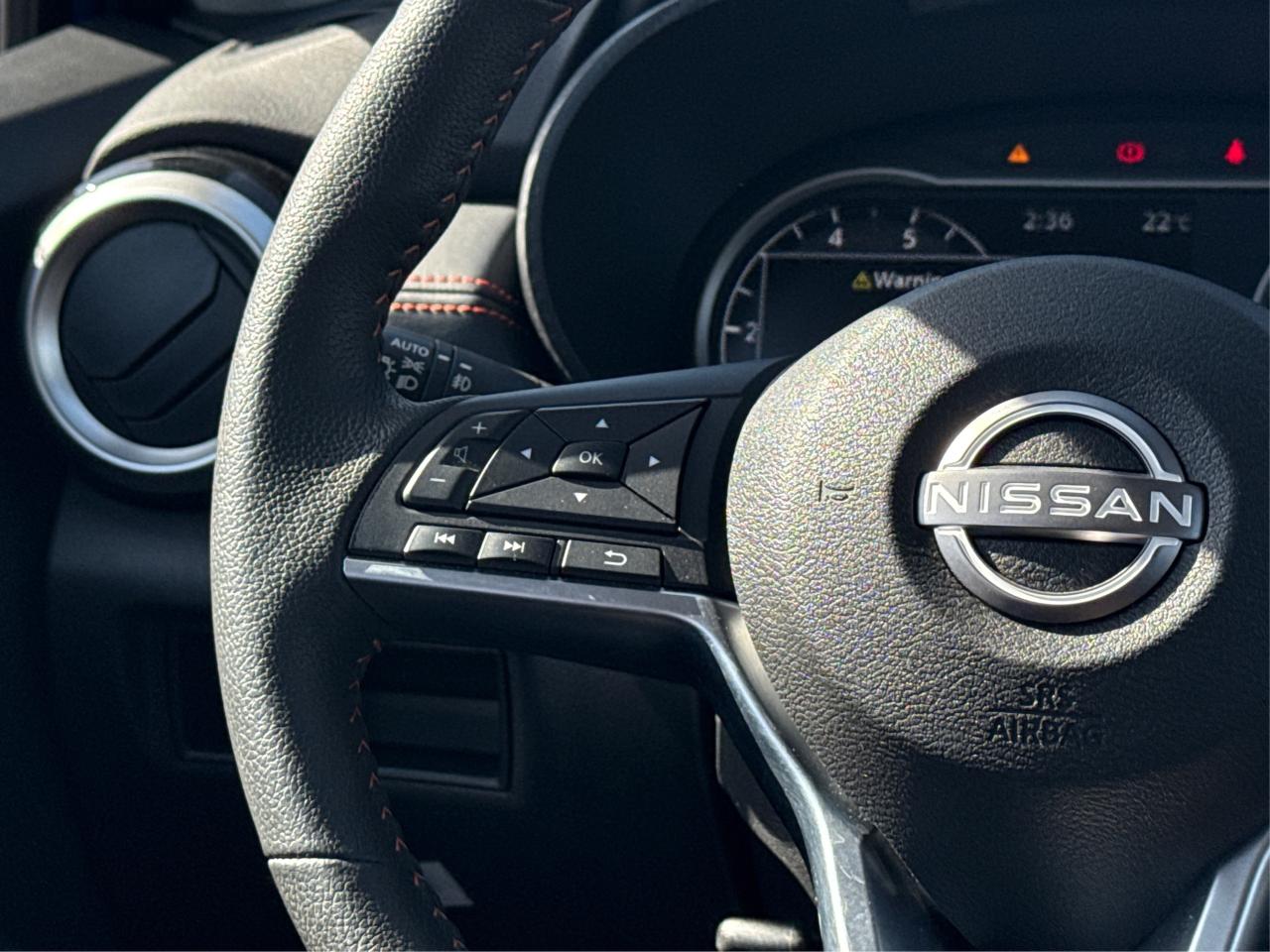 2024 Nissan Versa SR LIKE NEW HEATED SEATS WE FINANCE ALL CREDIT Photo